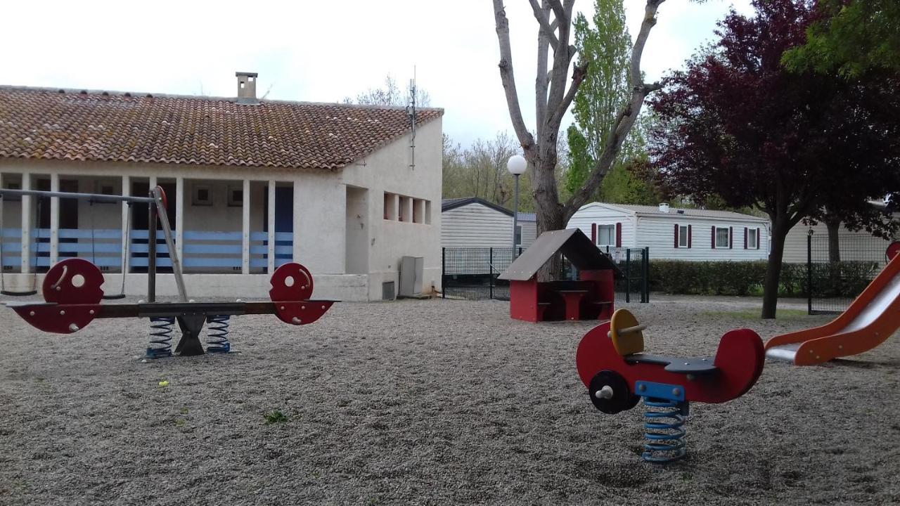 La Carabasse Hotell Vias Exteriör bild